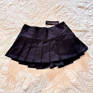 DOLLS KILL Women’s Small Pleated Mini Skirt